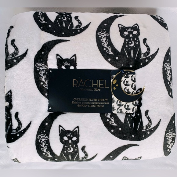 RACHEL Rachel Roy Halloween Black Cats and Moons Throw Blanket - Picture 6 of 6